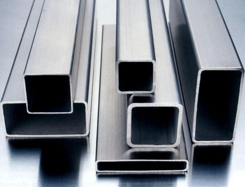 304与进口SUS316不锈钢方管性能、应用及市场价格解析